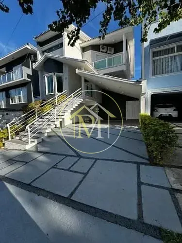 Casa, 3 quartos, 290 m² - Foto 1