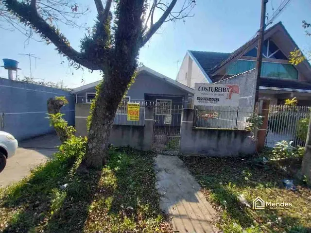 Casa 3 quartos e 2 banheiros, à venda, no bairro Sítio Cercado em Curitiba