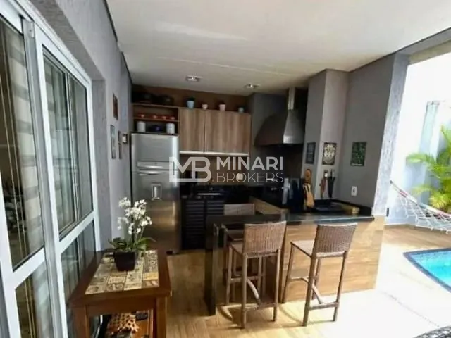 Casa 3 quartos e 5 banheiros, à venda, no bairro Alphaville em Santana de Parnaíba