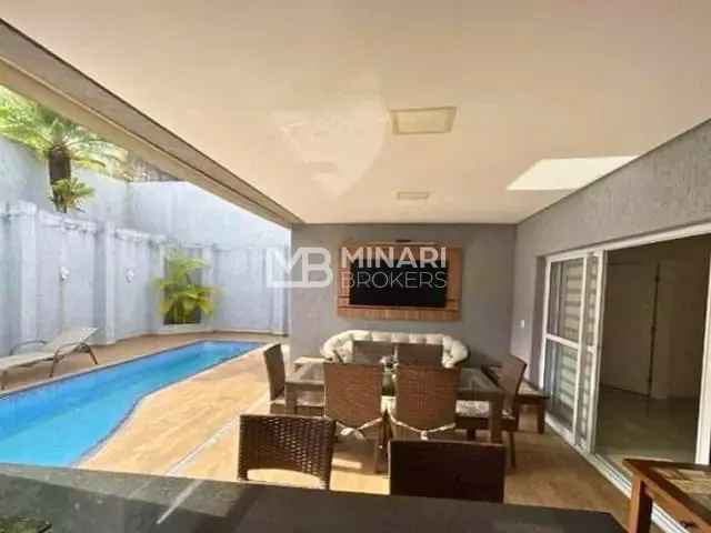 Casa 3 quartos e 5 banheiros, à venda, no bairro Alphaville em Santana de Parnaíba