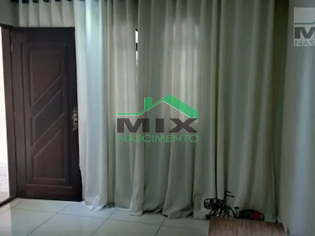 Casa com 200m² 3 quartos e 3 banheiros, à venda, no bairro Taboão em Diadema