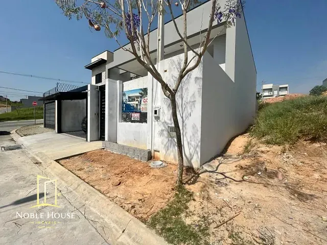 Casa 3 quartos e 4 banheiros, à venda, no bairro Marambaia em Vinhedo