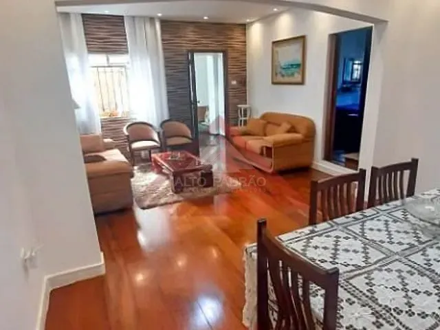 Casa com 220m² 3 quartos e 3 banheiros, à venda, no bairro Vila Bocaina em Mauá