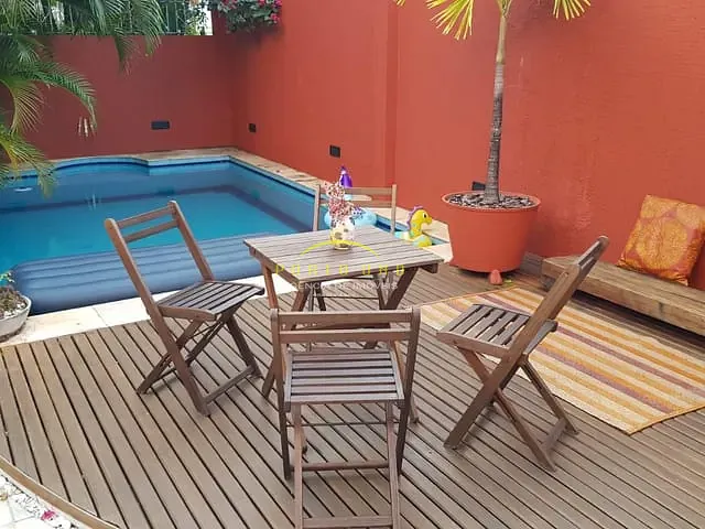 Casa 4 quartos e 4 banheiros, à venda, no bairro Rio Vermelho em Salvador