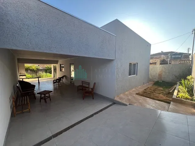 Casa com 300m² 3 quartos e 2 banheiros, para alugar, no bairro Vila União em Catalão