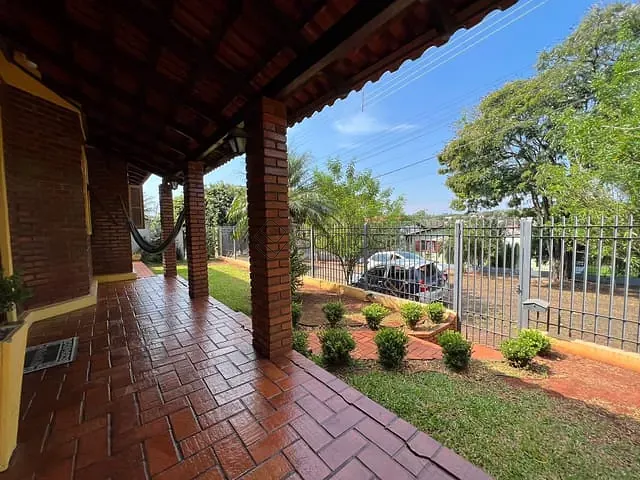 Casa com 336m² 3 quartos e 2 banheiros, à venda, no bairro Penha em Ijuí