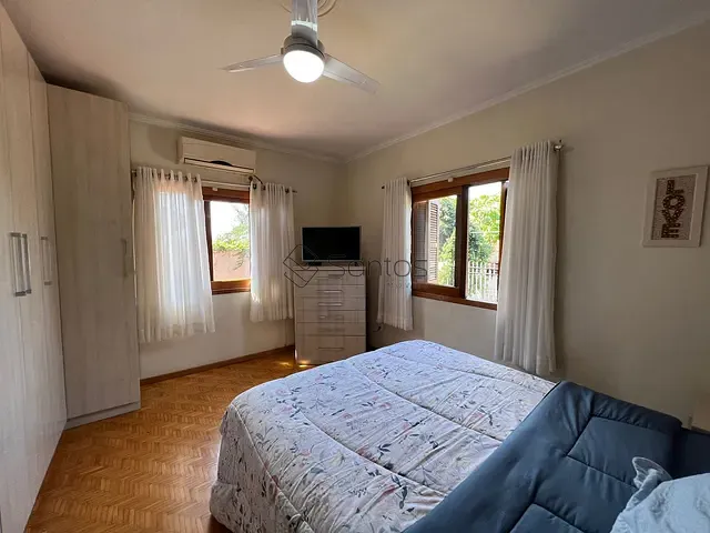 Casa com 336m² 3 quartos e 2 banheiros, à venda, no bairro Penha em Ijuí