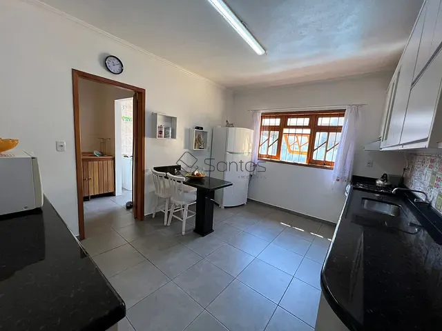 Casa com 336m² 3 quartos e 2 banheiros, à venda, no bairro Penha em Ijuí
