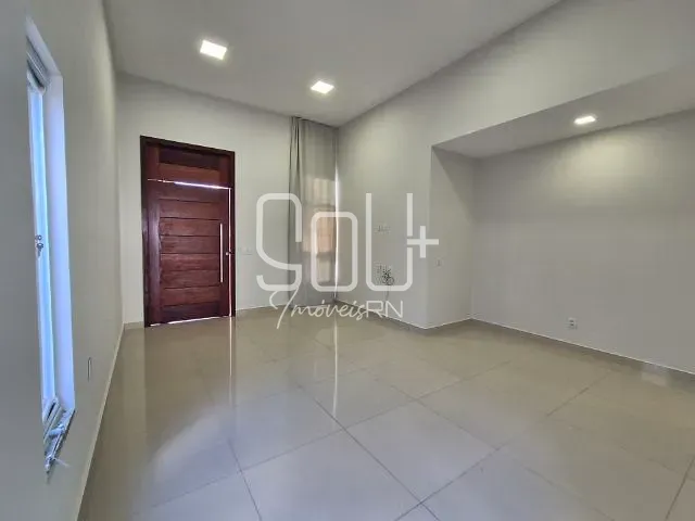 Casa com 300m² 3 quartos e 3 banheiros, à venda, no bairro Parque das Nações em Parnamirim