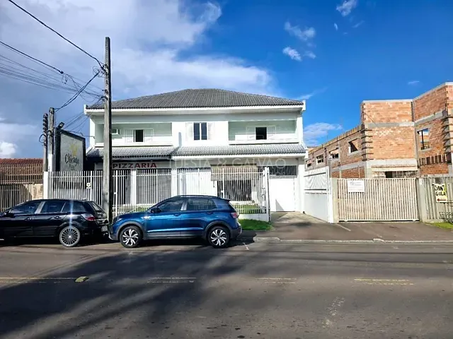 Casa com 700m² 4 quartos e 11 banheiros, à venda, no bairro Santa Felicidade em Curitiba