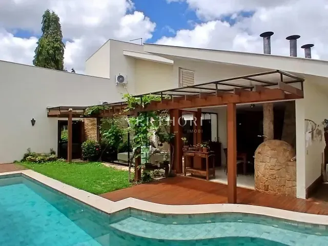 Casa com 710m² 5 quartos e 5 banheiros, à venda, no bairro Esperança em Londrina