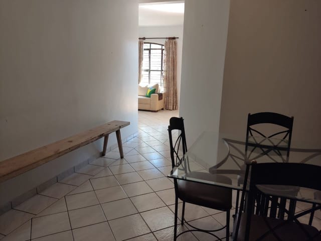Casa com 406m² 3 quartos e 4 banheiros, à venda, no bairro Jardim América em Goiânia