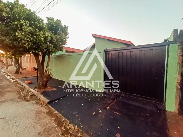 Casa 2 quartos e 1 banheiro, para alugar, no bairro CRISTIANO DE CARVALHO em Barretos