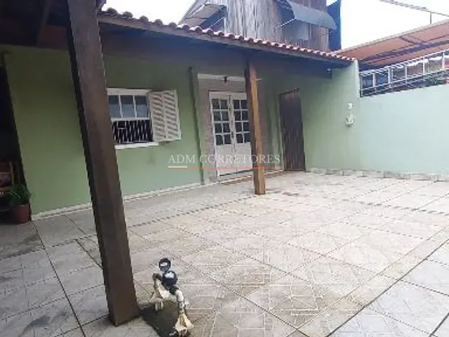 Casa com 300m² 3 quartos e 1 banheiro, à venda, no bairro Parque Granja Esperança em Cachoeirinha