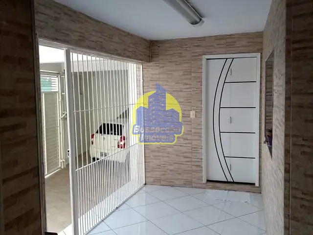 Casa com 230m² 7 quartos e 6 banheiros, à venda, no bairro Vila Yolanda em Osasco