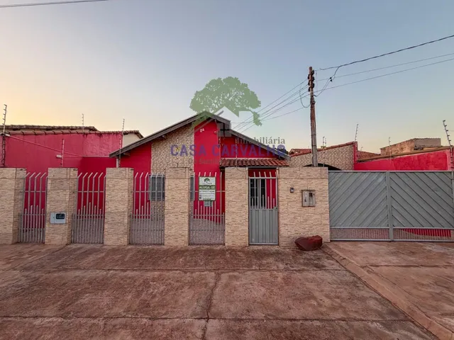 Casa 3 quartos e 2 banheiros, para alugar, no bairro Previsul em Corumbá