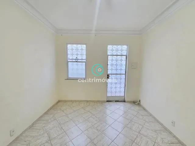Casa com 60m² 2 quartos e 2 banheiros, para alugar, no bairro Vila Isabel em Rio de Janeiro