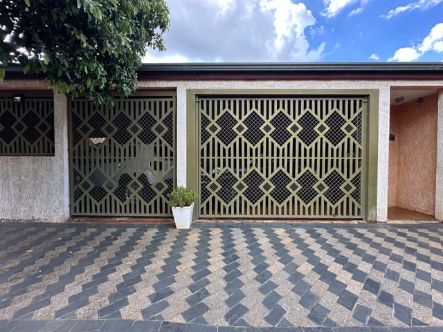 Casa com 315m² 5 quartos e 3 banheiros, à venda, no bairro Jardim Pérola em Santa Bárbara D'Oeste