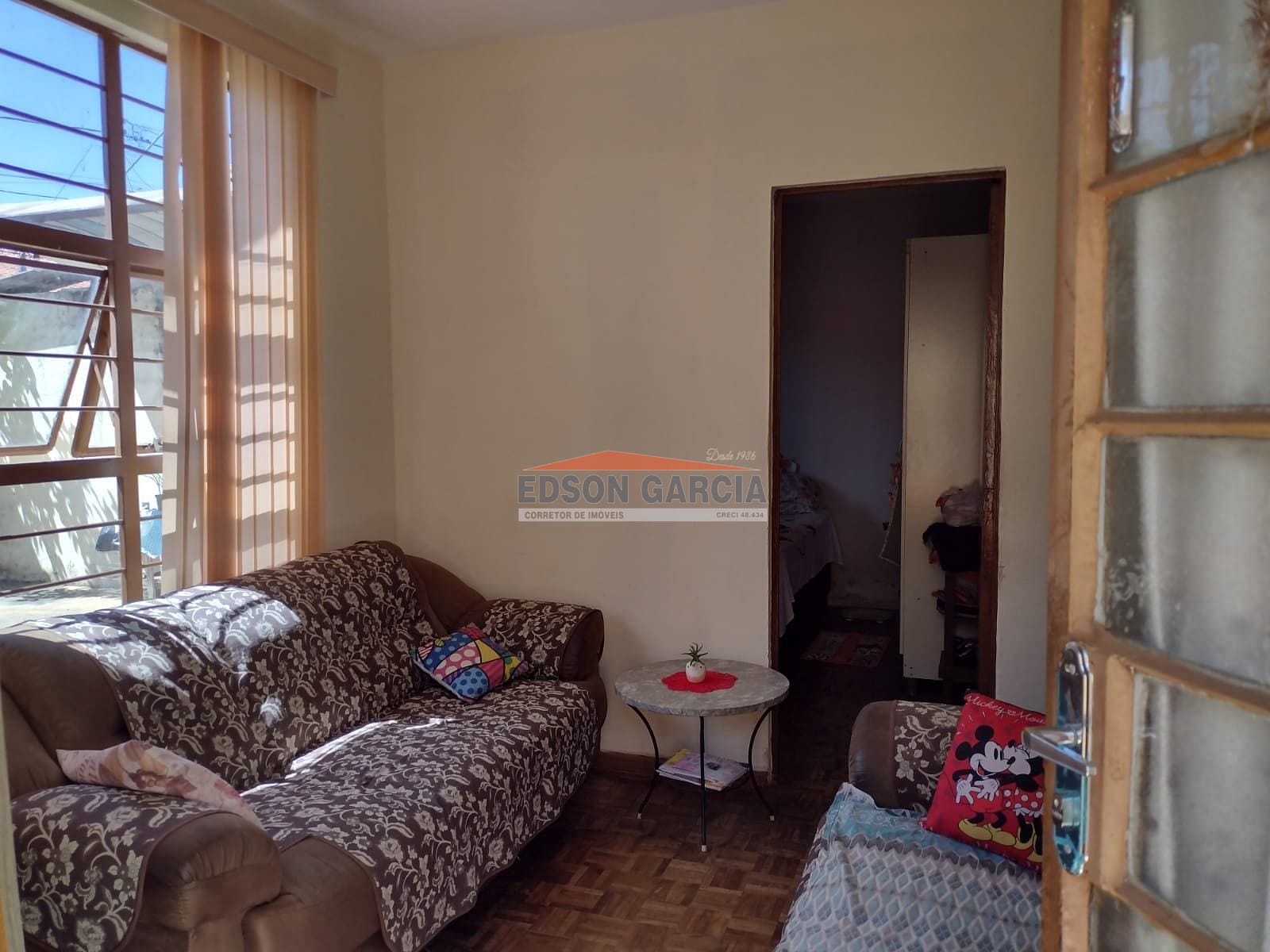 Casa à venda com 3 quartos, 100m² - Foto 5