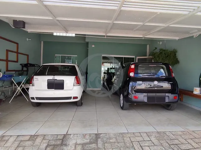 Casa com 175m² 2 quartos e 3 banheiros, à venda, no bairro Caetetuba em Atibaia
