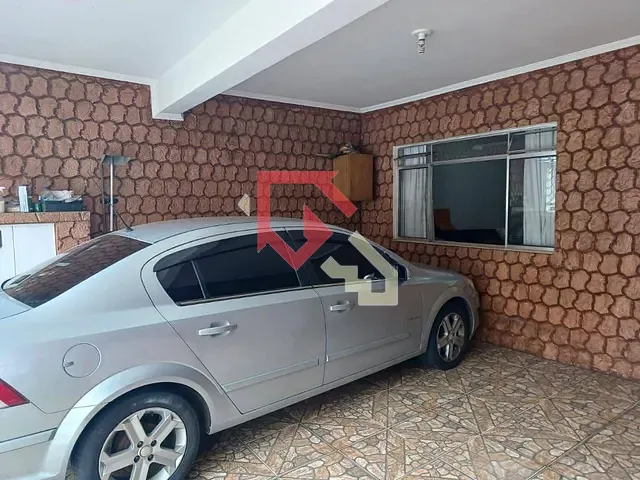 Casa com 250m² 3 quartos e 2 banheiros, à venda, no bairro Jardim Bela Vista em Mauá