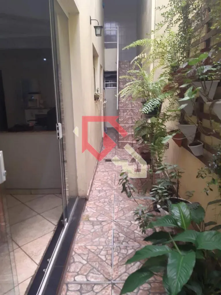 Casa, 3 quartos, 230 m² - Foto 4