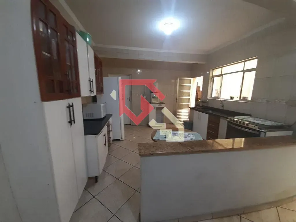 Casa, 3 quartos, 230 m² - Foto 7