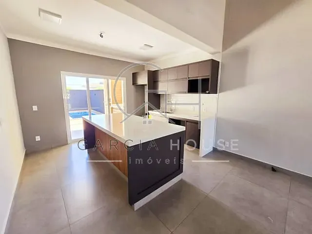Casa com 250m² 3 quartos e 4 banheiros, à venda, no bairro Jardim Cybelli em Ribeirão Preto