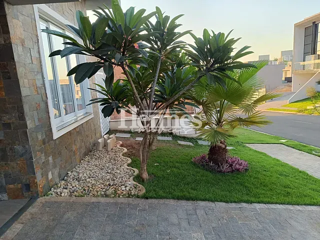 Casa com 300m² 3 quartos e 4 banheiros, à venda, no bairro Jardim Ypê em Paulínia