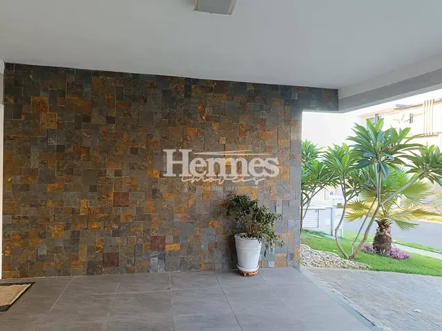 Casa com 300m² 3 quartos e 4 banheiros, à venda, no bairro Jardim Ypê em Paulínia