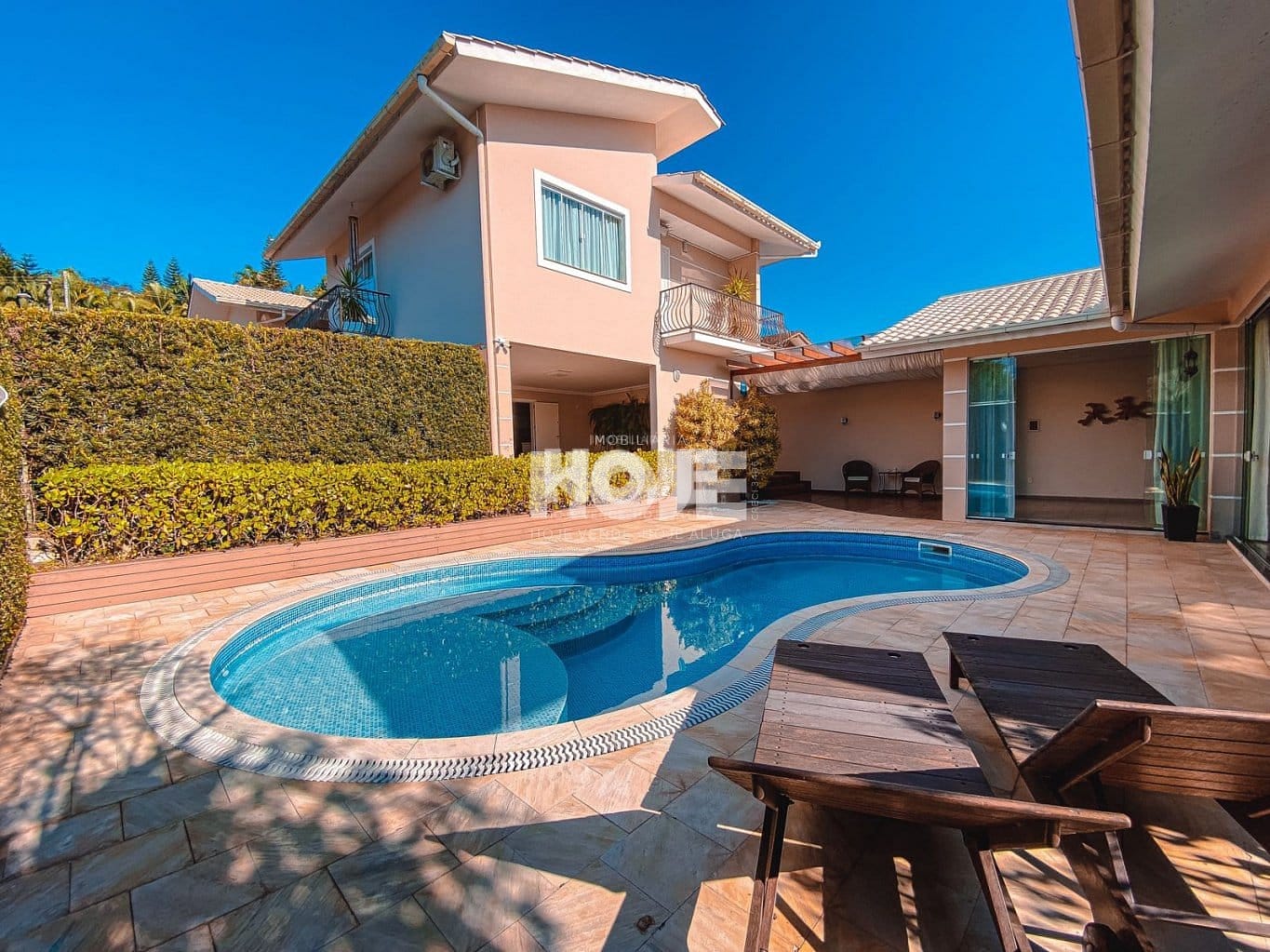 Excelente casa no Bairro dos Estados com Piscina! - foto 1