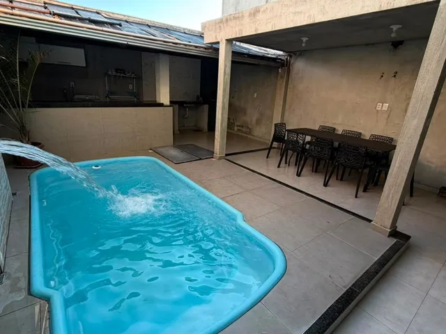 Casa 3 quartos e 3 banheiros, à venda, no bairro Parque Xangri-Lá em Contagem