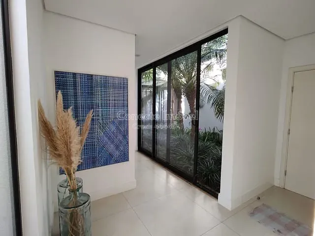 Casa com 1000m² 3 quartos e 6 banheiros, à venda, no bairro Condomínio Plazza Ville em Jaguariúna