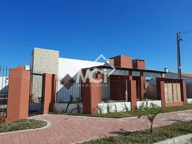 Casa com 64m² 2 quartos e 1 banheiro, à venda, no bairro Cassino em Rio Grande