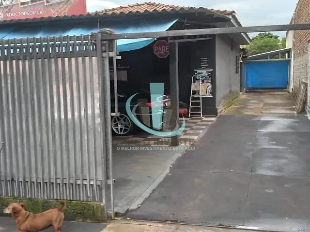 Casa com 500m² 2 quartos e 1 banheiro, à venda, no bairro VILA BIAGIONI (VILA XAVIER) em ARARAQUARA