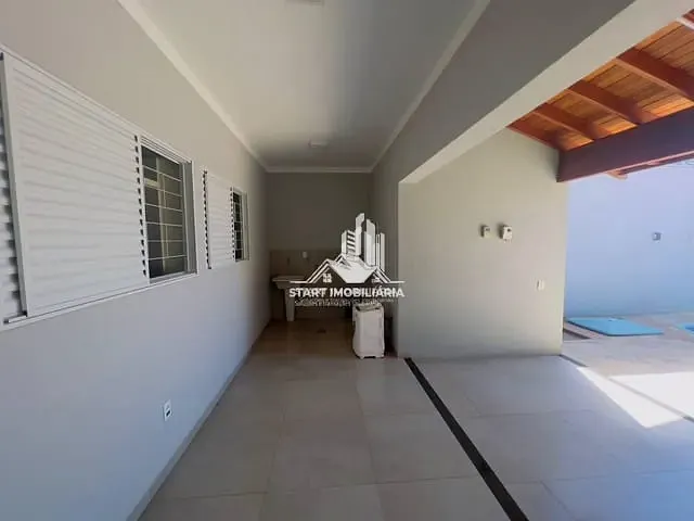 Casa 3 quartos e 2 banheiros, à venda, no bairro Maria Luiza em Pederneiras