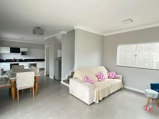 Casa com 180m² 3 quartos e 3 banheiros, à venda, no bairro Cibratel II em Itanhaém