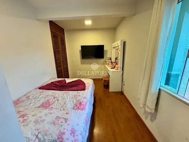 Casa com 360m² 4 quartos e 3 banheiros, à venda, no bairro Pimenteiras em Teresópolis