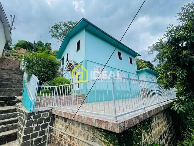 Casa 6 quartos e 2 banheiros, à venda, no bairro Gruta em Concórdia