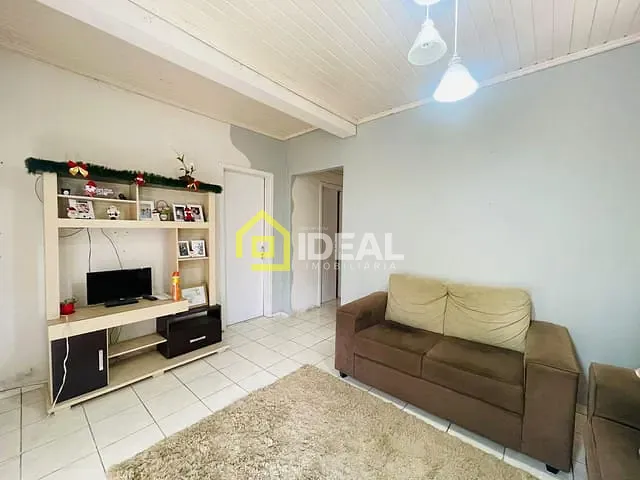 Casa 6 quartos e 2 banheiros, à venda, no bairro Gruta em Concórdia