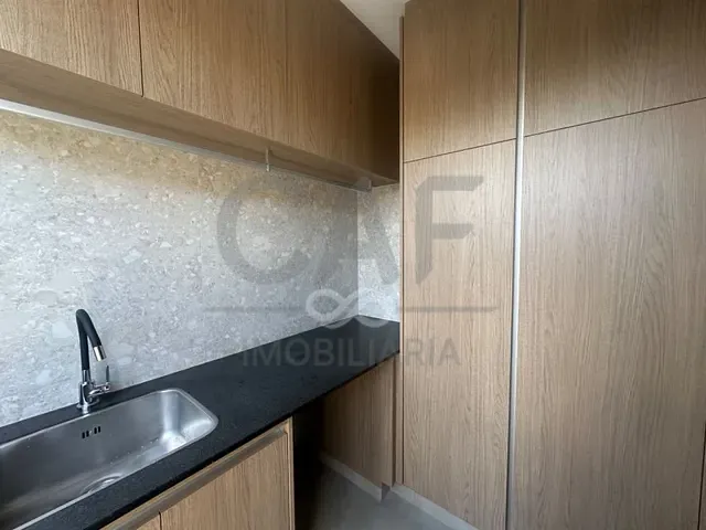 Casa com 450m², à venda, no bairro Residencial Portal do Sol em Holambra