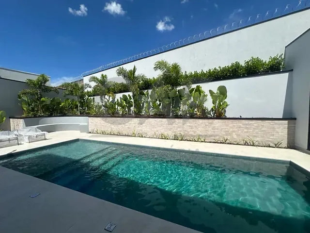 Casa com 450m², à venda, no bairro Residencial Portal do Sol em Holambra