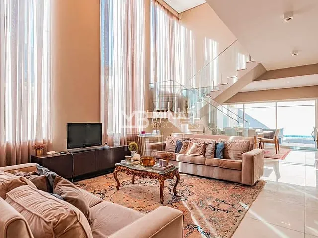 Casa 4 quartos e 7 banheiros, à venda, no bairro Alphaville em Santana de Parnaíba
