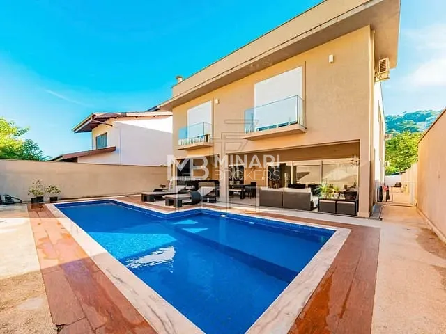 Casa 4 quartos e 7 banheiros, à venda, no bairro Alphaville em Santana de Parnaíba