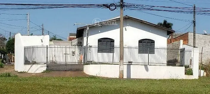 Casa, 4 quartos, 70 m² - Foto 1