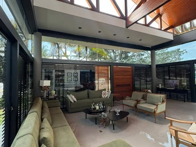 Casa com 677m² 3 quartos e 5 banheiros, para alugar, no bairro Loteamento Alphaville em Londrina