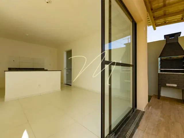 Casa 3 quartos e 3 banheiros, à venda, no bairro São Pedro em Ilhéus