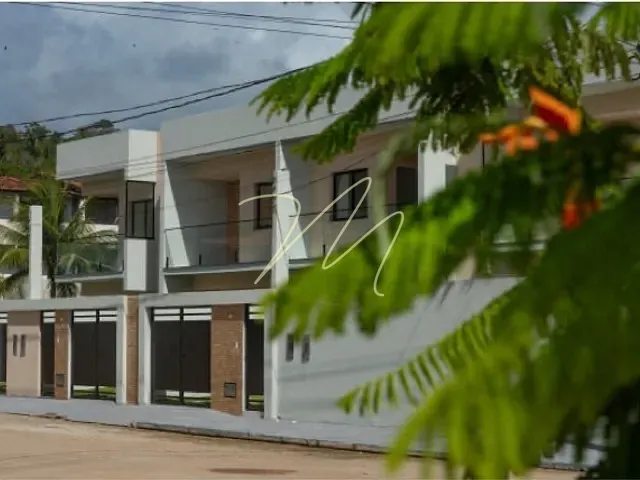 Casa 3 quartos e 3 banheiros, à venda, no bairro São Pedro em Ilhéus