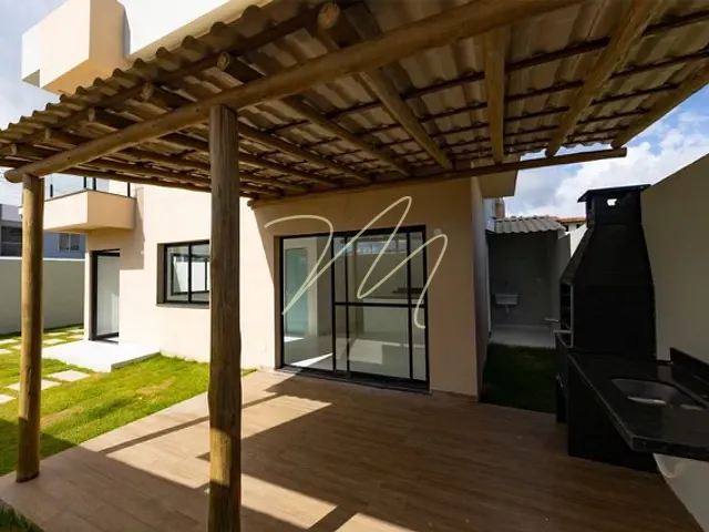Casa 3 quartos e 3 banheiros, à venda, no bairro São Pedro em Ilhéus