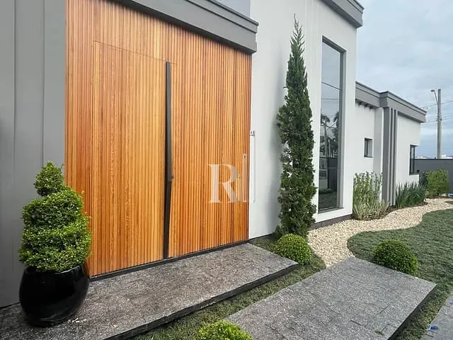 Casa com 360m² 3 quartos e 4 banheiros, à venda, no bairro areias em Tijucas